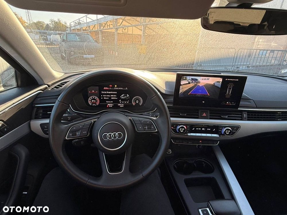 Audi A4 Avant - 4
