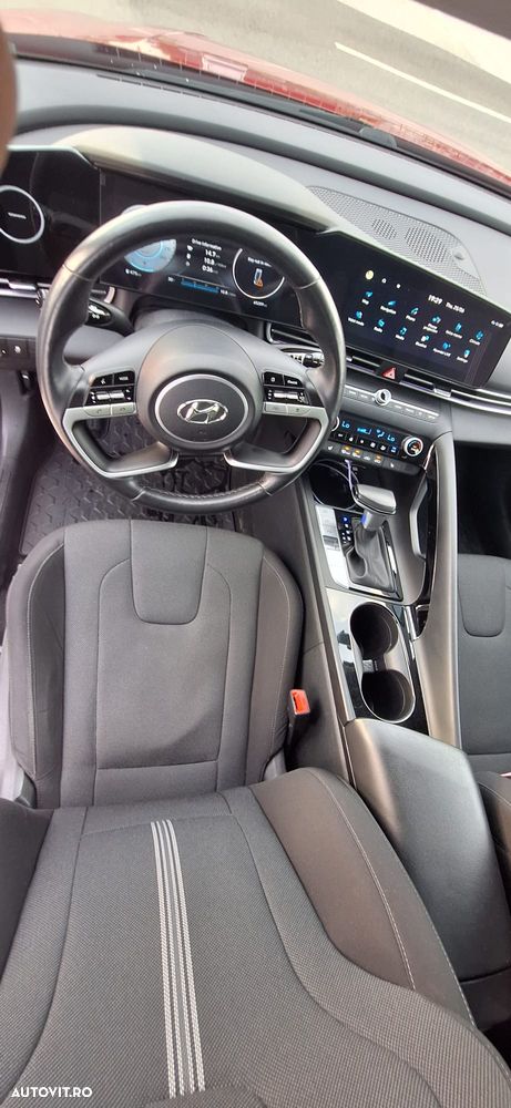 Hyundai Elantra 1.6 l 123 CP CVT Exclusive Navi - 6