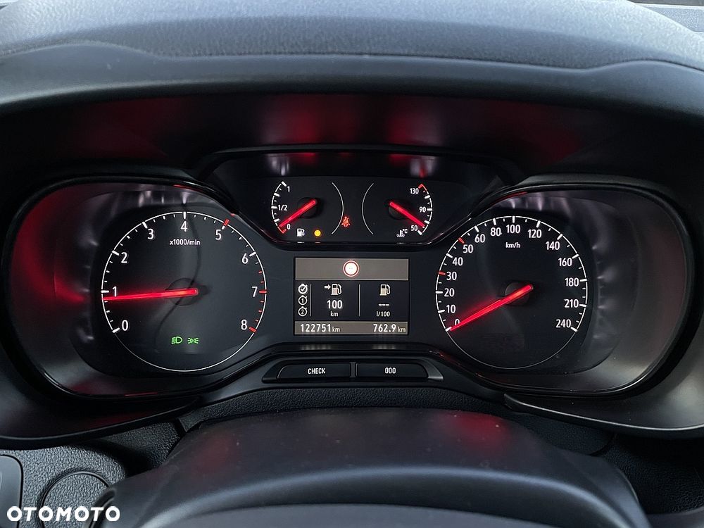 Opel Combo blaszak 2022 ROK - 17