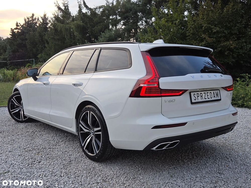 Volvo V60 B3 B Geartronic Momentum Pro - 32