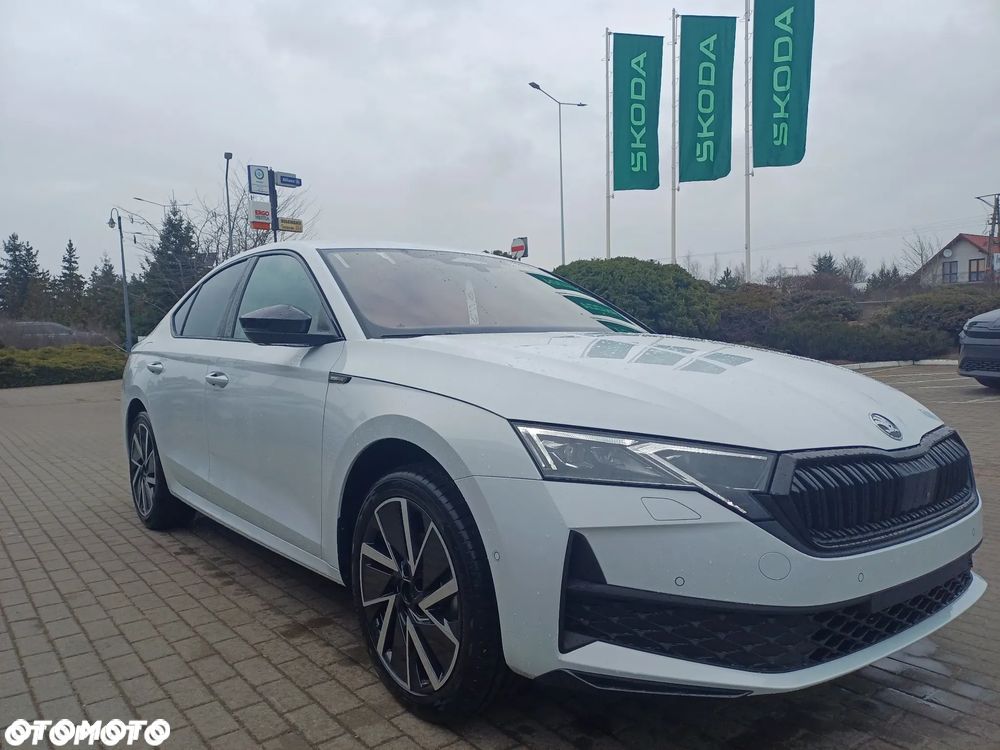 Skoda Octavia 1.5 TSI mHEV Sportline DSG - 5