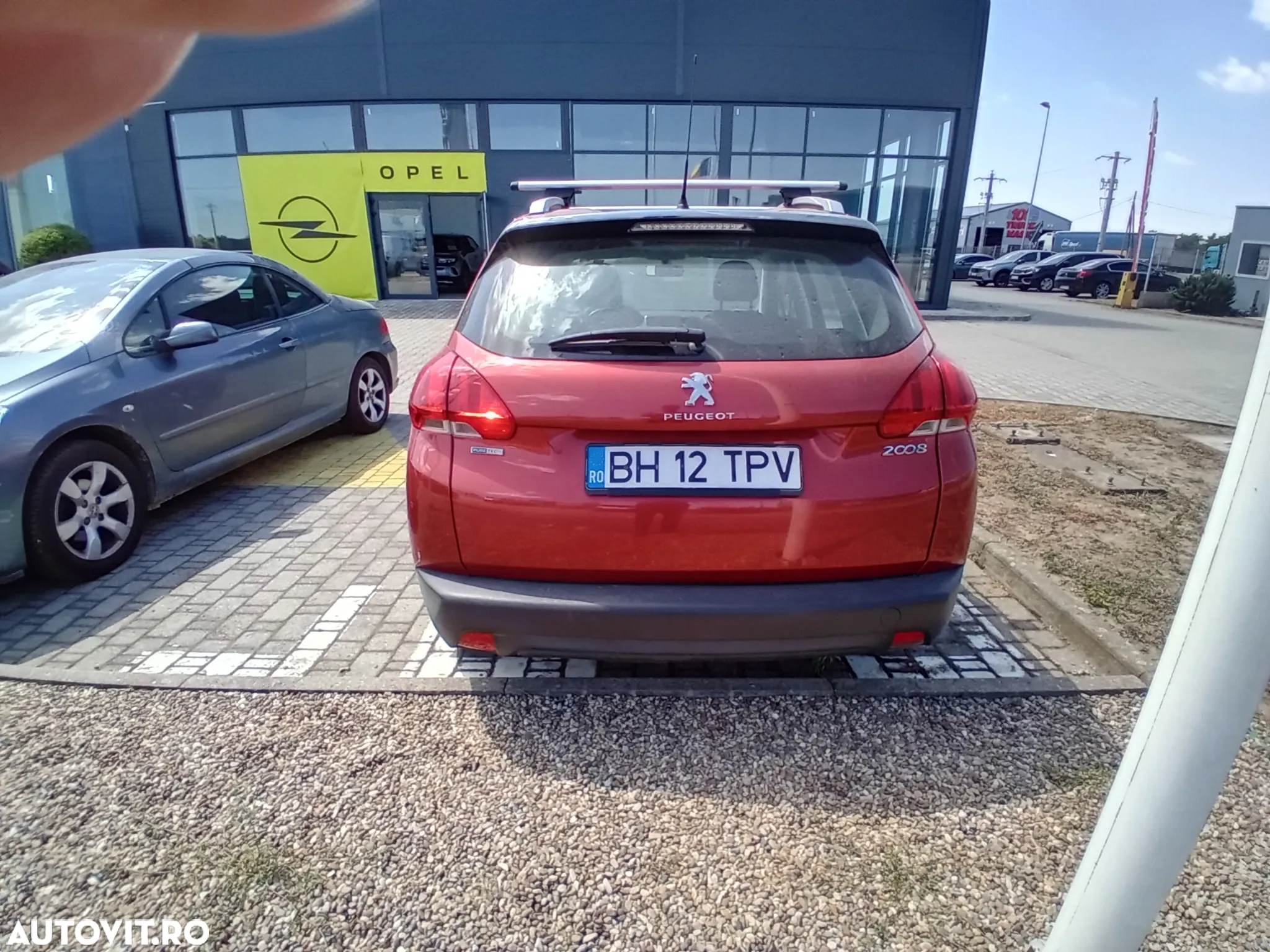 Peugeot 2008 1.2 PureTech Turbo Active - 6