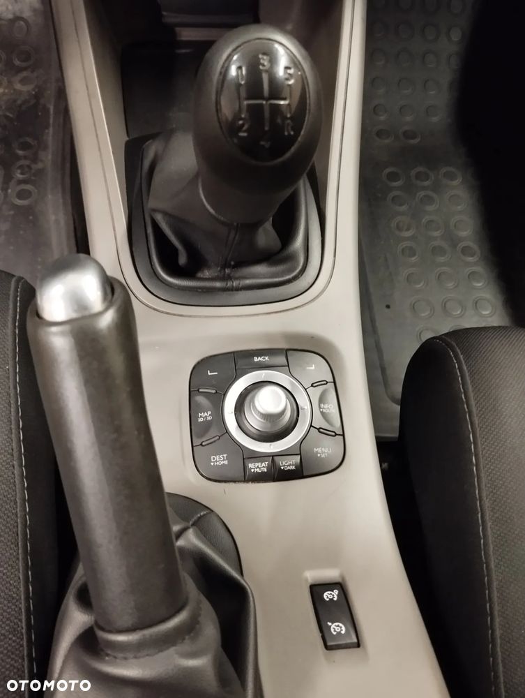 Renault Megane 1.6 16V 100 TomTom Edition - 15