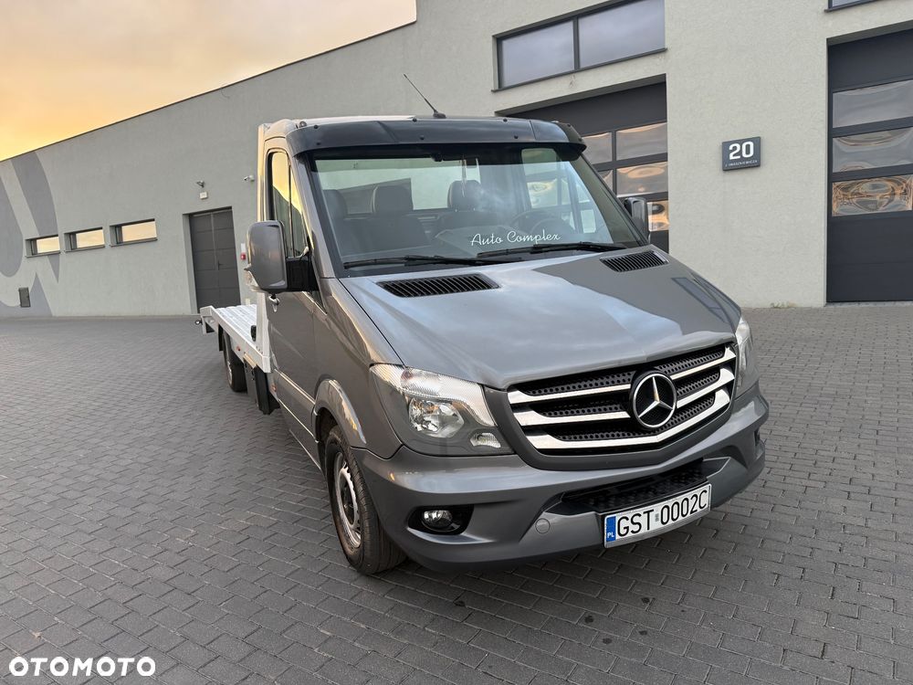 Mercedes-Benz Sprinter - 20