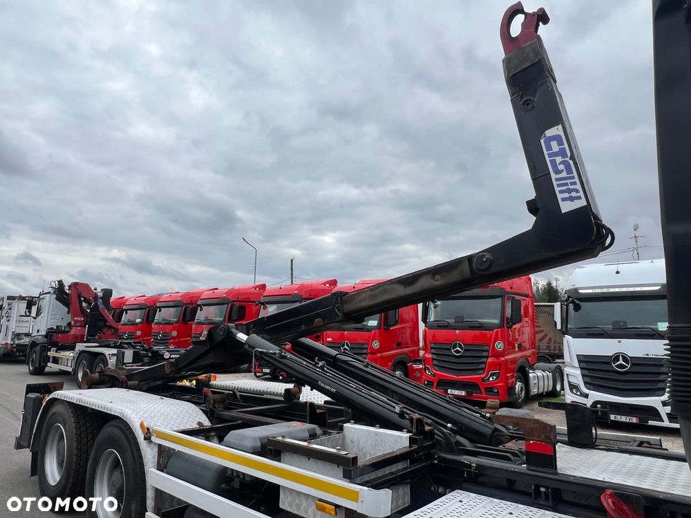 Mercedes-Benz AROCS 2545. 6x4 HAKOWIEC 20 ton - 17