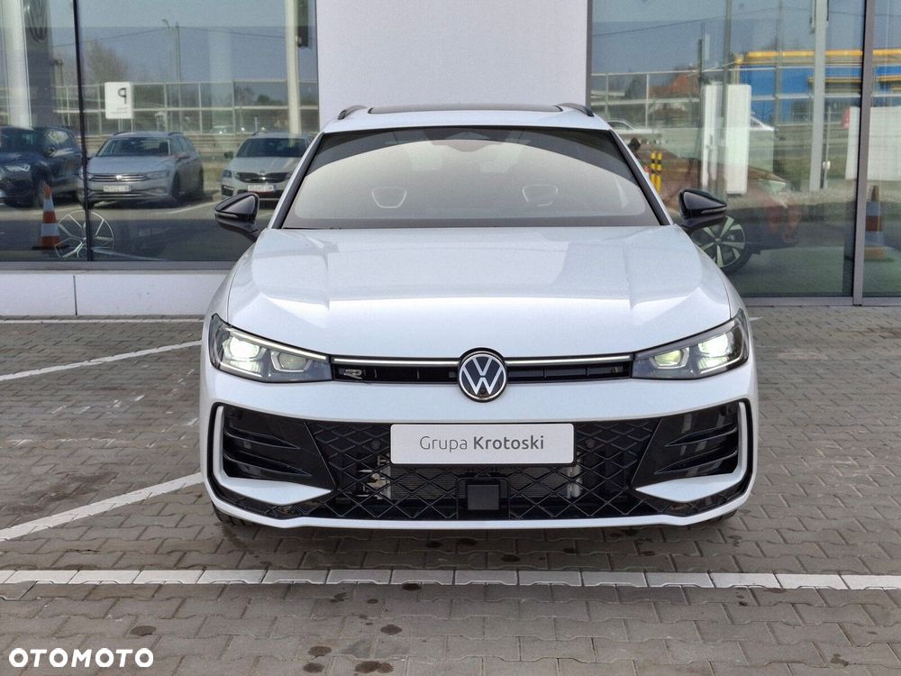 Volkswagen Passat - 3