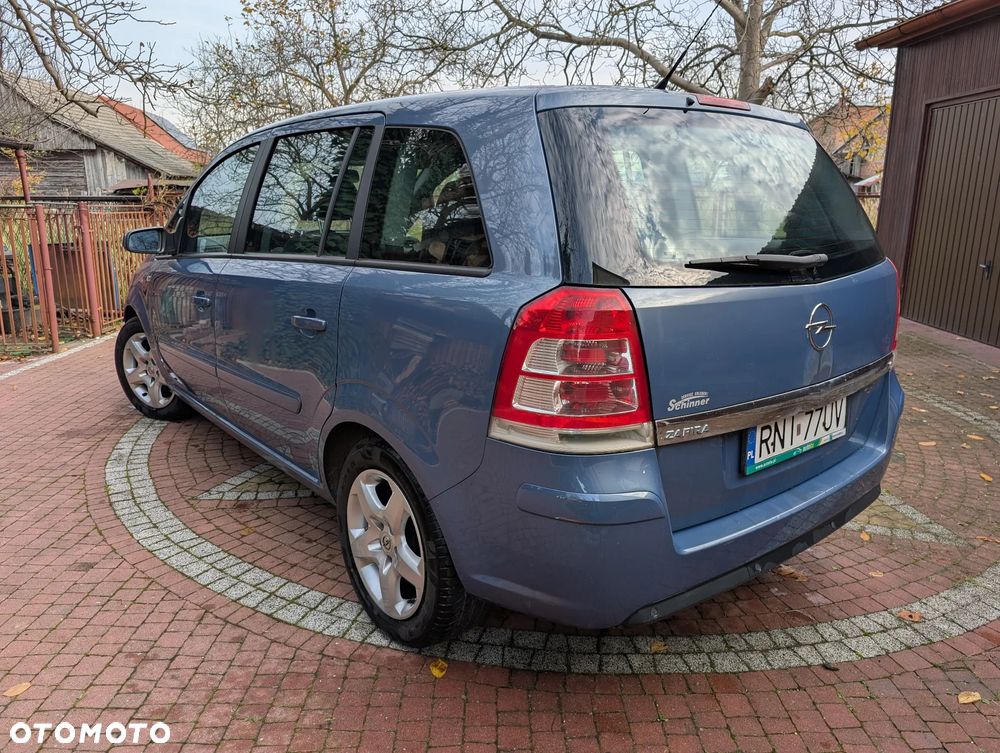 Opel Zafira 1.6 - 3