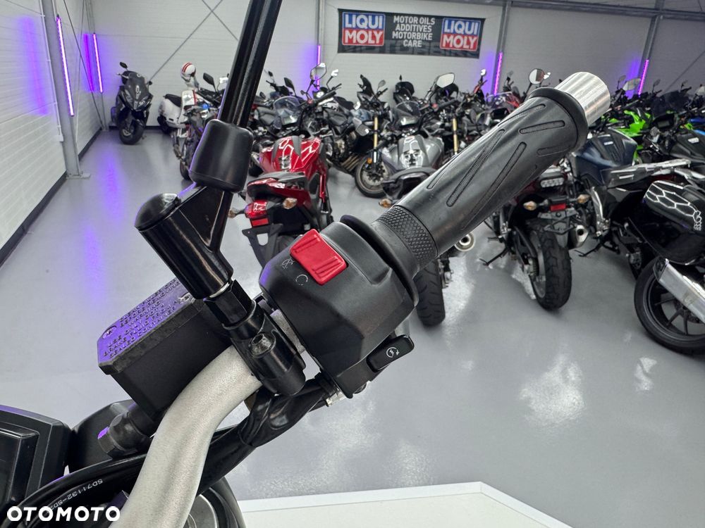 Yamaha MT - 23