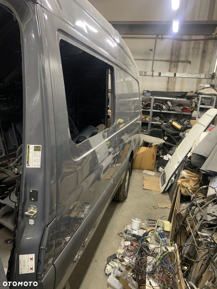 Lewy bok sprinter 907 xxl extra długi - 6