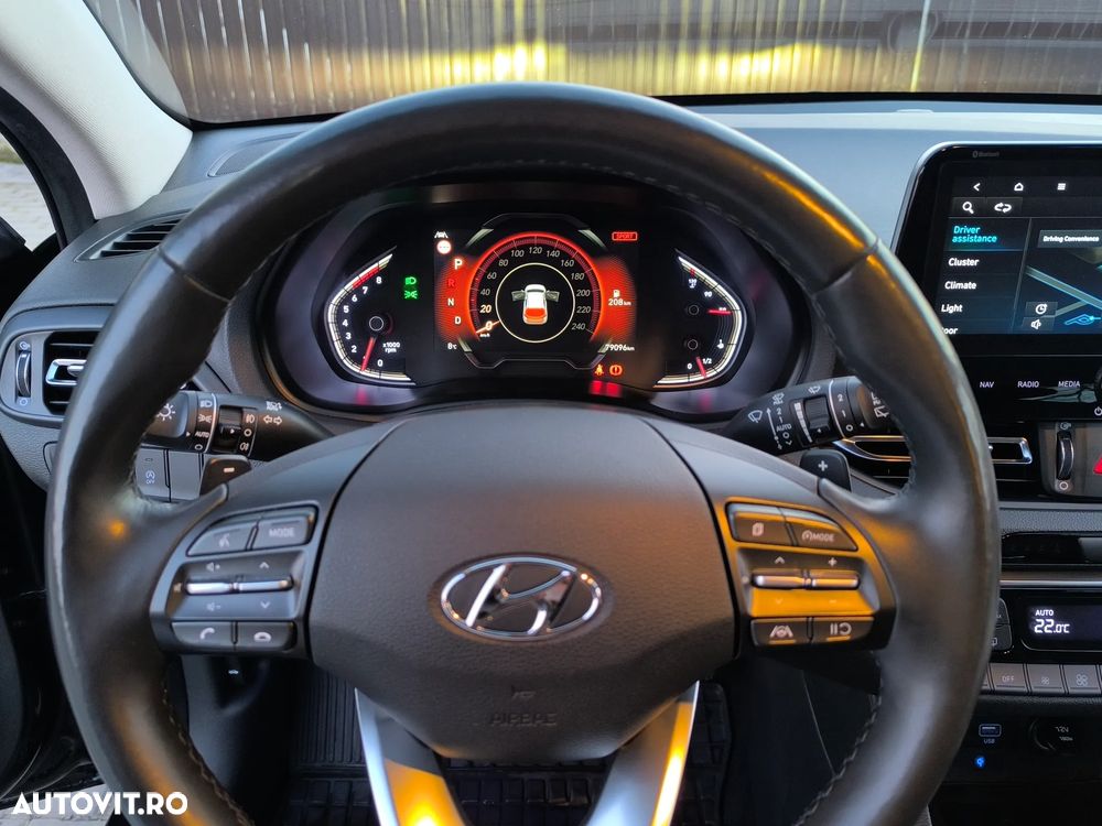 Hyundai i30 1.5 T-GDI 48V-Hybrid DCT EDITION 30+ - 13