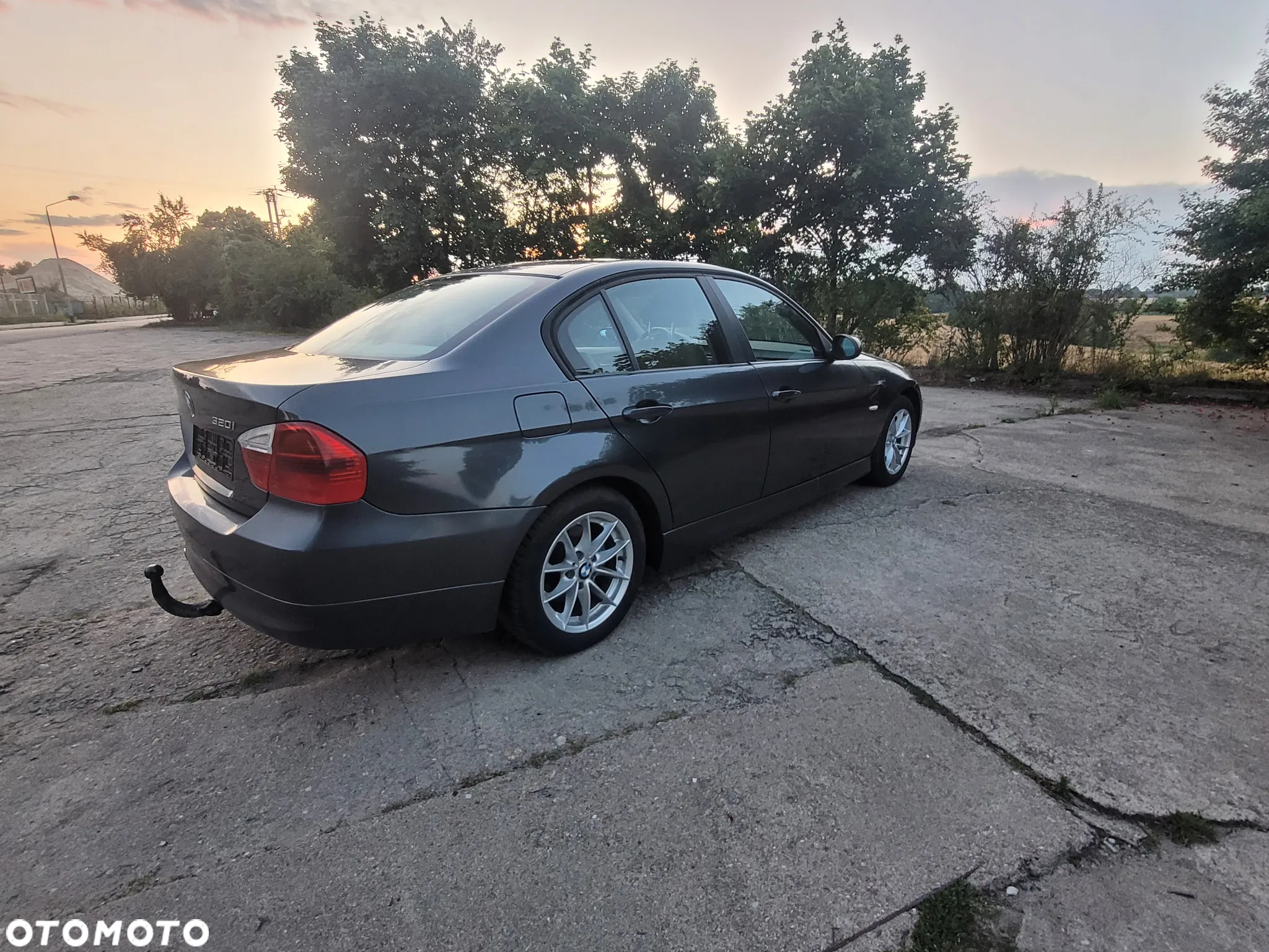 BMW Seria 3 320i - 7