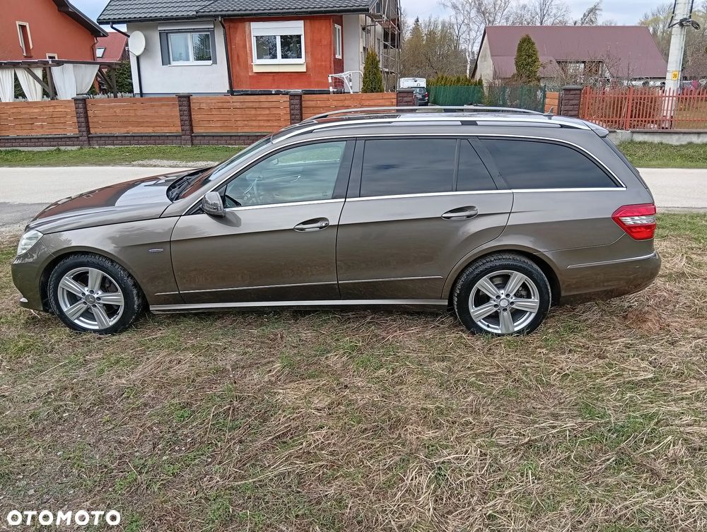 Mercedes-Benz Klasa E 300 CDI DPF BlueEFFICIENCY 7G-TRONIC Avantgarde - 8