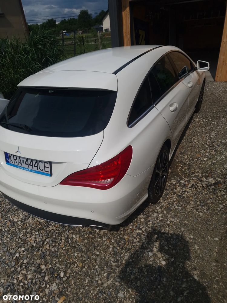 Mercedes-Benz CLA - 4