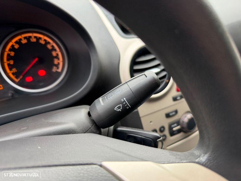 Opel Corsa 1.3 CDTi Enjoy - 22