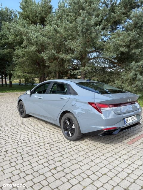 Hyundai Elantra 1.6 Smart - 2