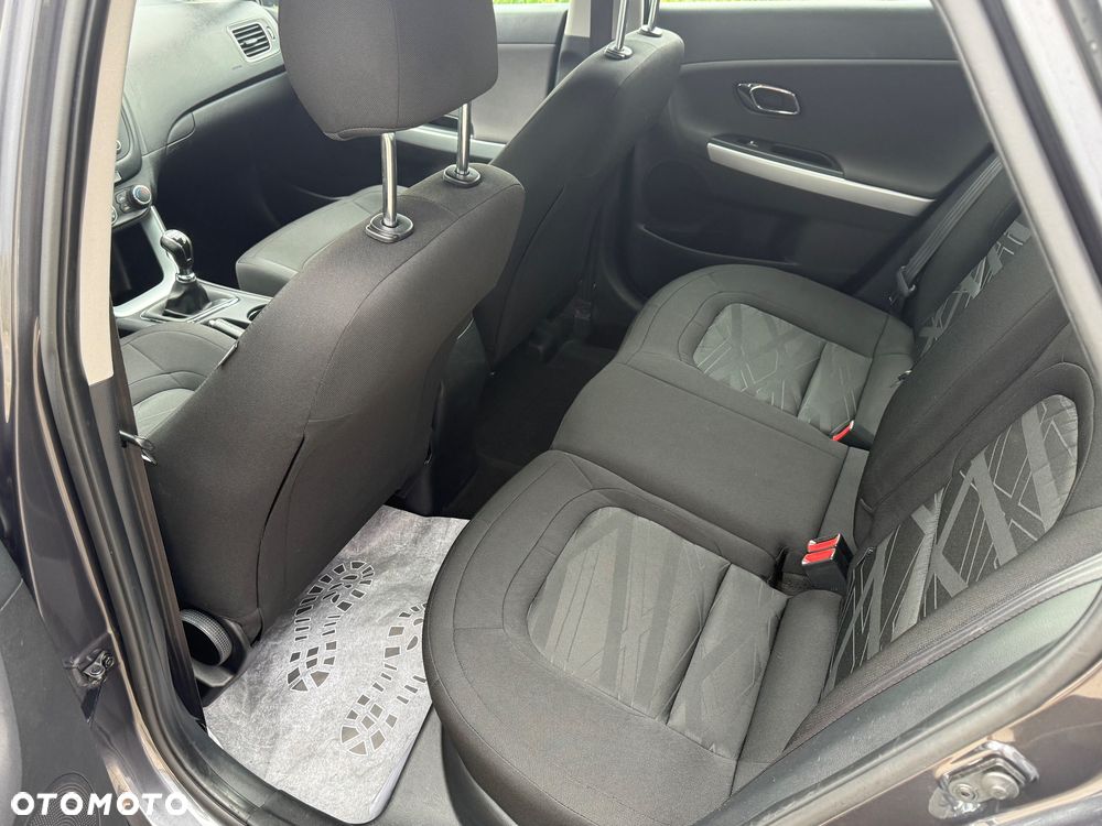 Kia Ceed 1.4 CVVT - 17
