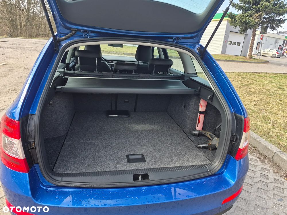 Skoda Octavia 1.4 TSI Green tec DSG Elegance - 3