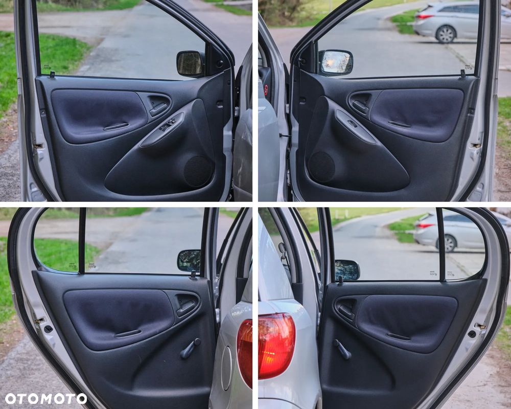 Toyota Yaris 1.3 VVT-i Executive - 18