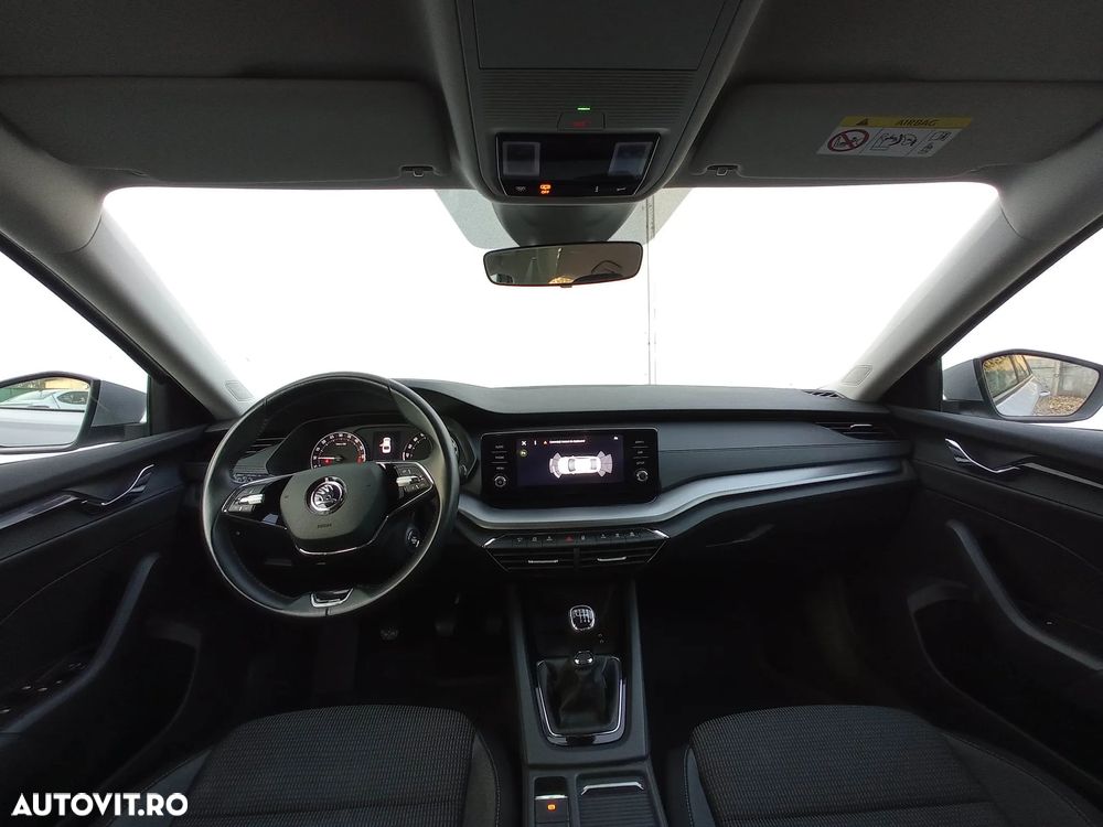 Skoda Octavia 2.0 TDI Ambition - 17