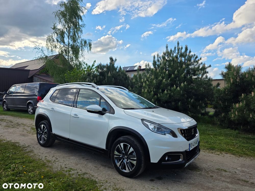 Peugeot 2008 PureTech 130 Allure