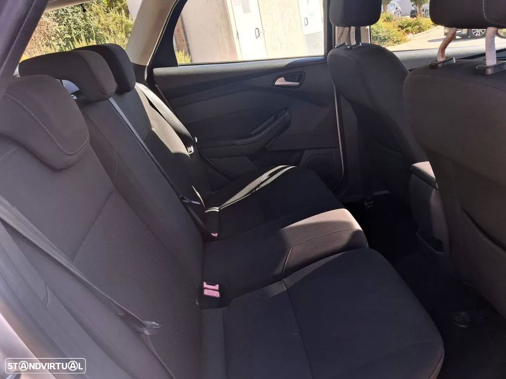 Ford Focus SW 1.6 TDCi Trend - 21