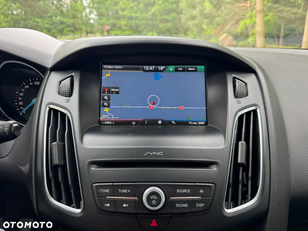 Ford Focus 1.0 EcoBoost Titanium - 25