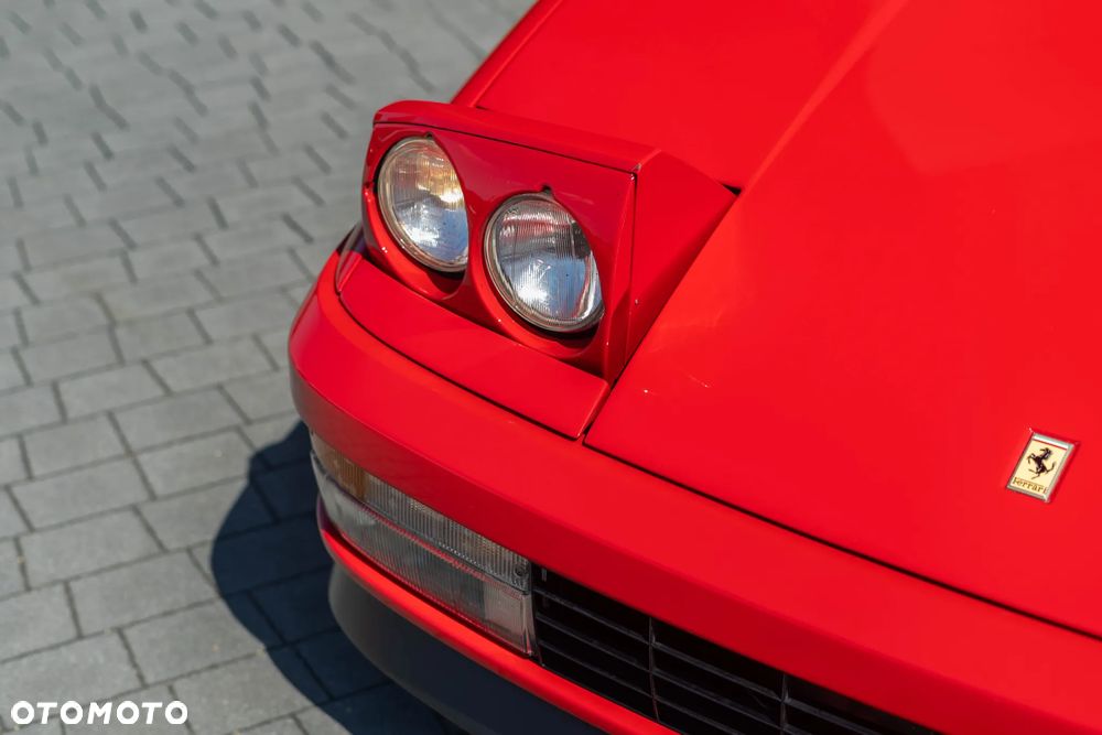 Ferrari Testarossa - 15