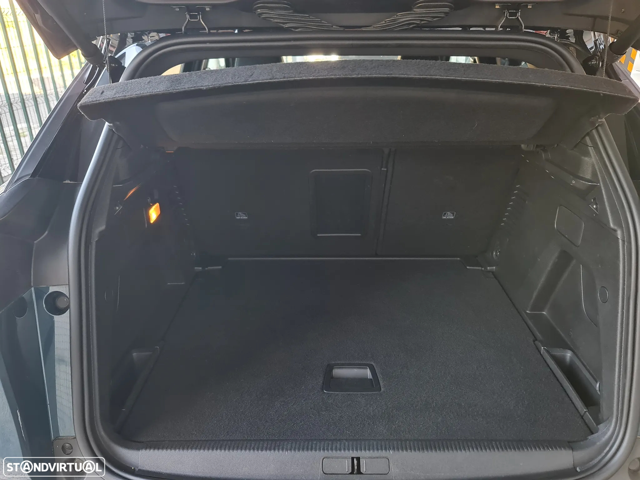 Peugeot 3008 PureTech 130 Stop & Start Allure - 9