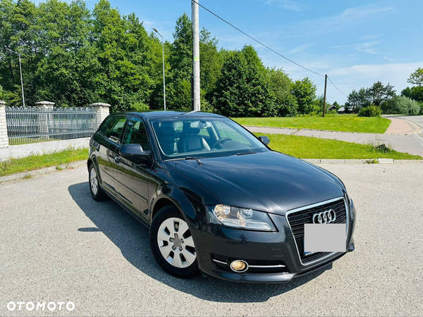 Audi A3 1.6 TDI DPF Attraction