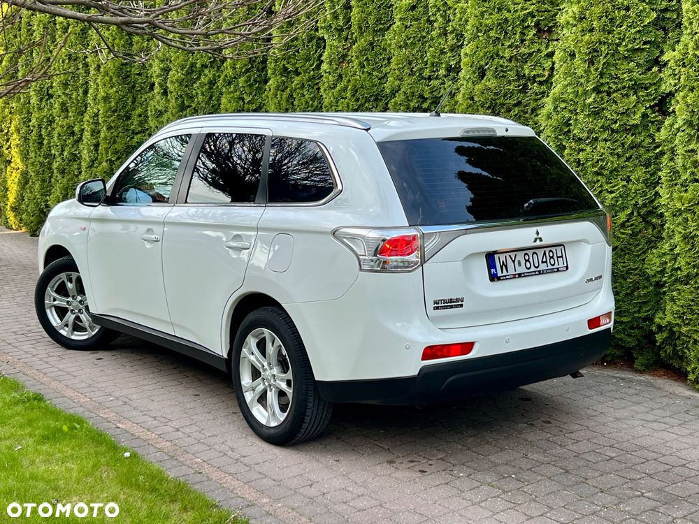 Mitsubishi Outlander 2.0 Intense 2WD - 3