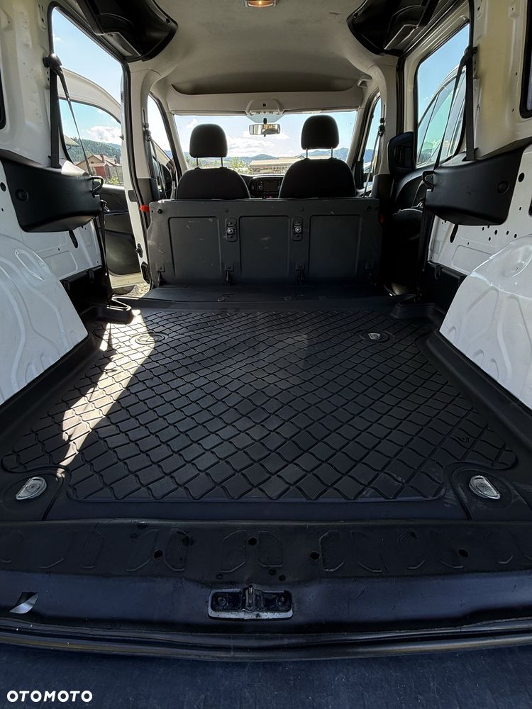 Fiat Doblo - 8