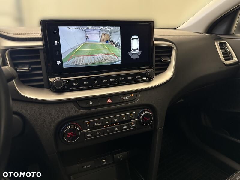 Kia Ceed 1.5 T-GDI M - 18