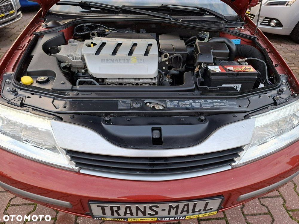 Renault Laguna 1.8 Privilege - 28