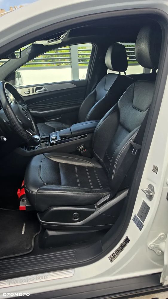 Mercedes-Benz GLE - 9