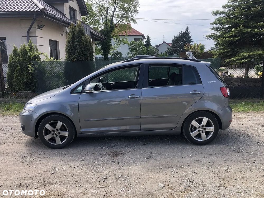 Volkswagen Golf Plus - 8