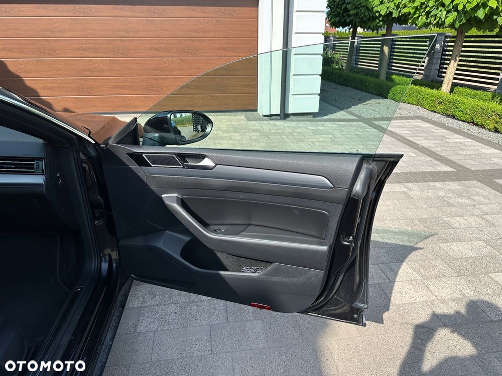 Volkswagen Arteon 2.0 TSI R-Line DSG - 24