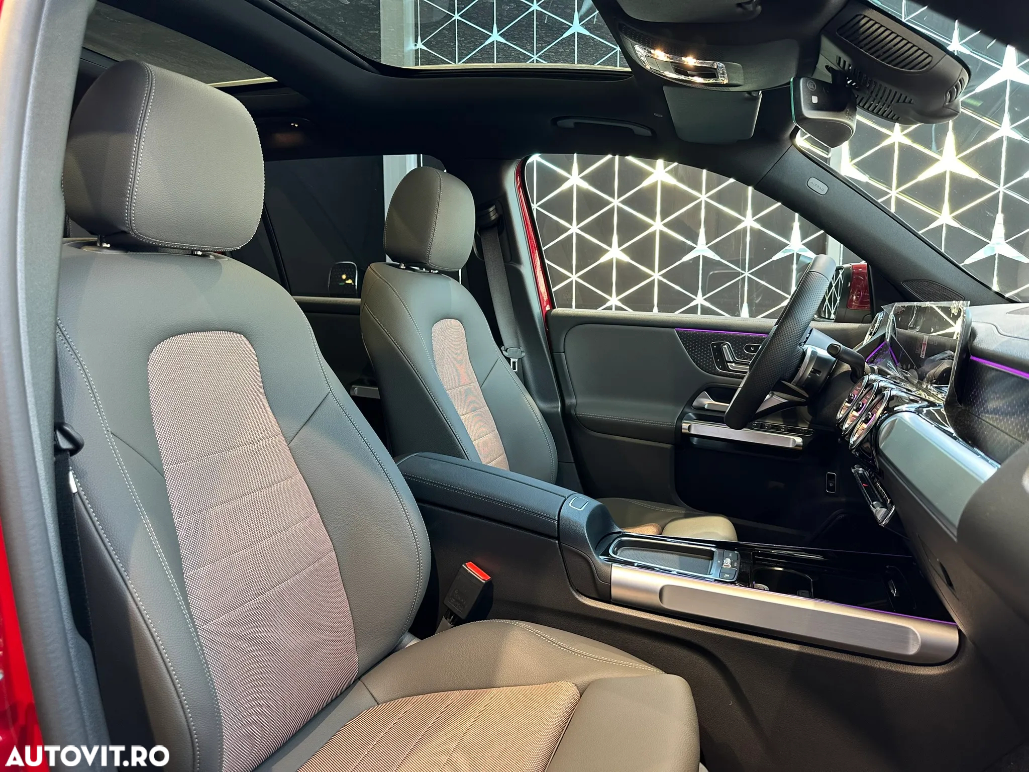 Mercedes-Benz EQB 350 4MATIC - 14
