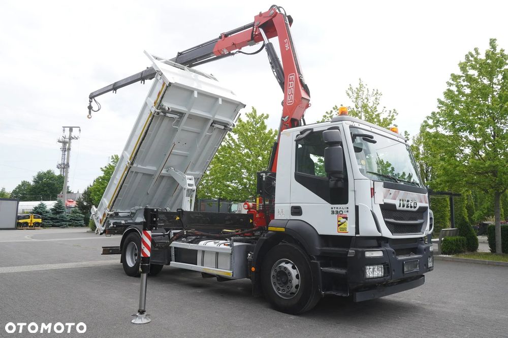 Iveco Stralis 330 E6 / HDS Fassi 195A 8,5 t / wywrotka 3-stronna - 9