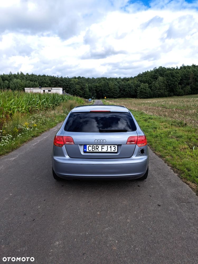 Audi A3 Sportback - 4