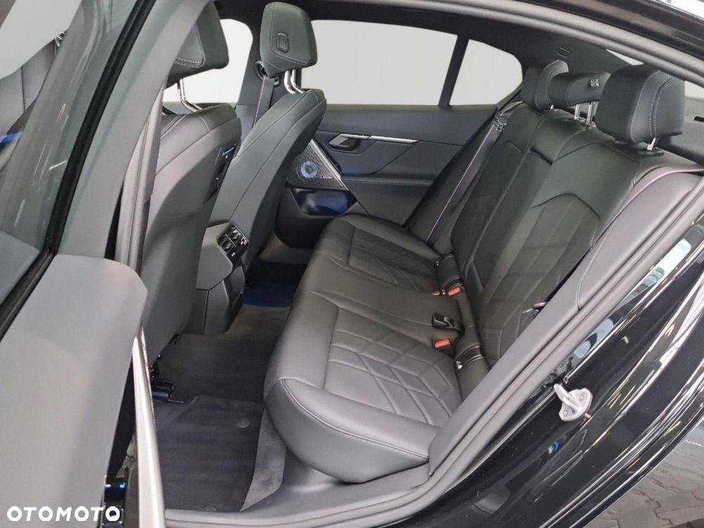 BMW Seria 5 - 10