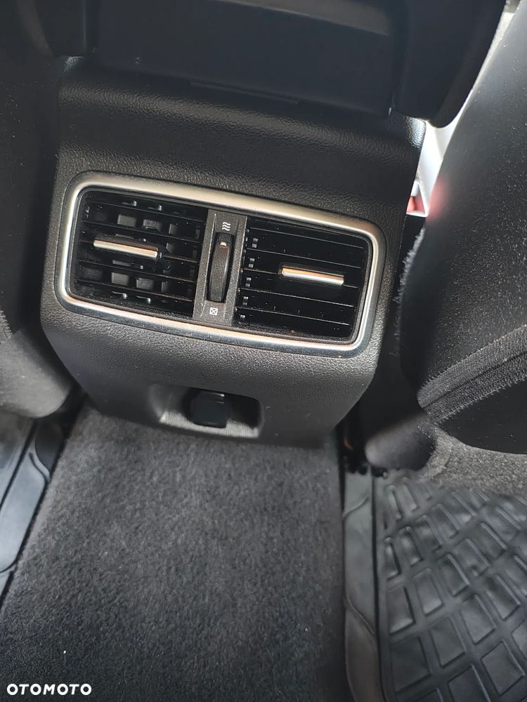Renault Megane - 25