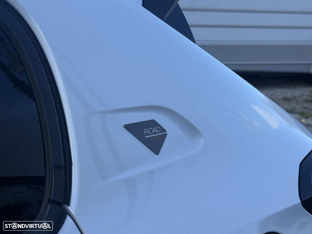 Peugeot e-208 50 kWh Allure - 18