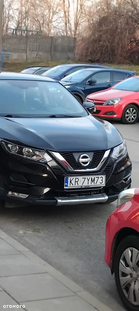 Nissan Qashqai - 2