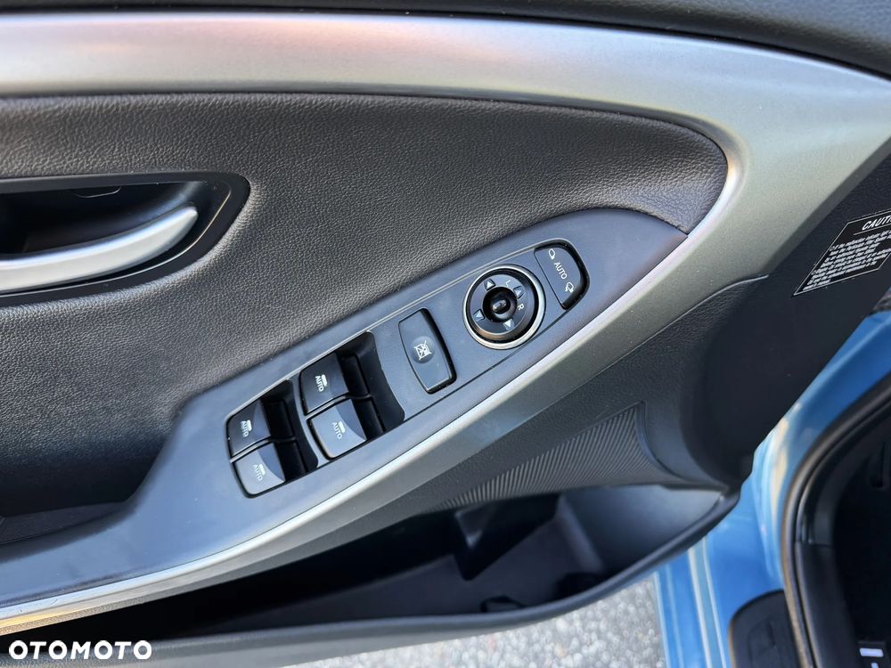 Hyundai i30 1.6 CRDi Premium - 22