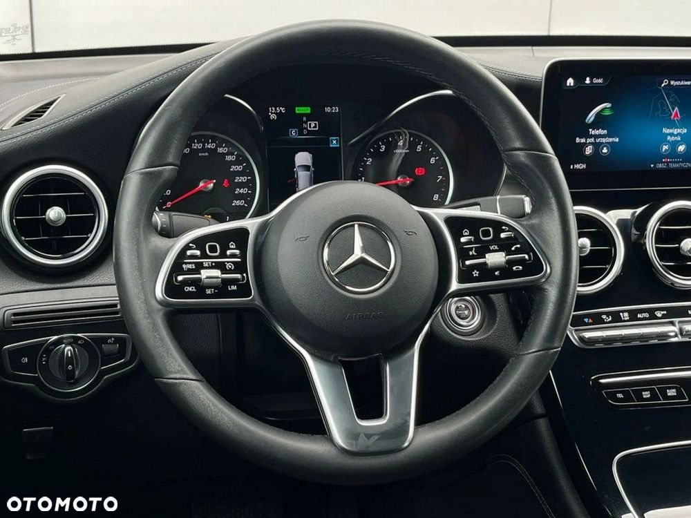 Mercedes-Benz GLC - 17