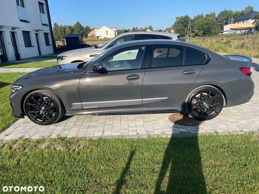 BMW Seria 3 320d Sport Line - 7