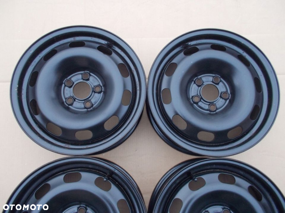 4x Felgi 15 Skoda Fabia Praktik Rapid VW Polo V 5 Golf IV 4 Fox Bora - 4