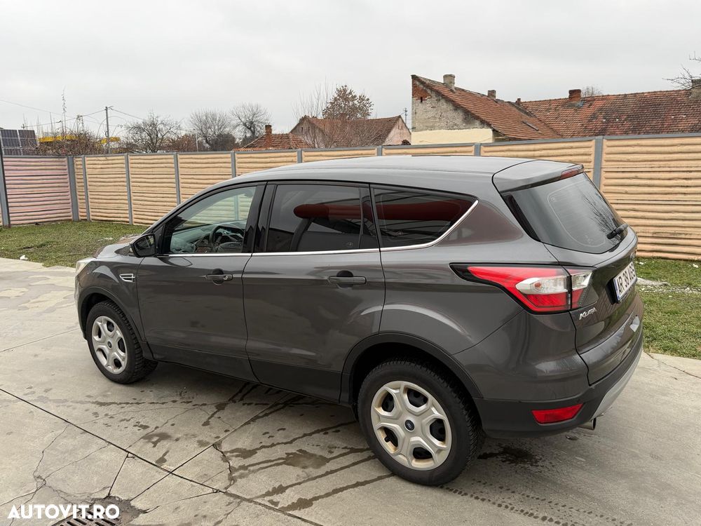 Ford Kuga - 5