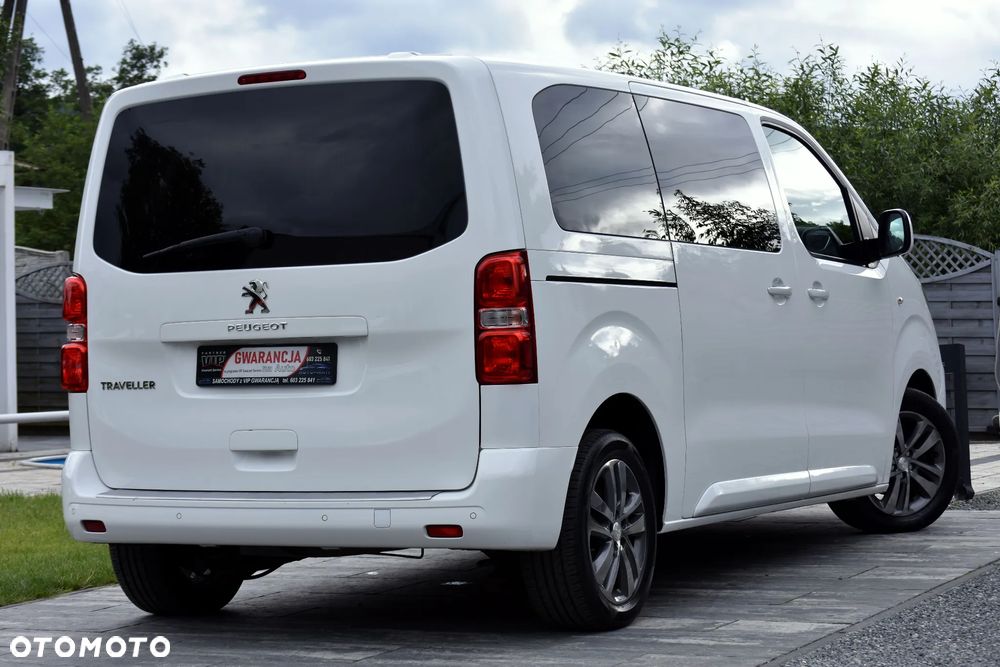 Peugeot Traveller L2 2.0 Active - 18