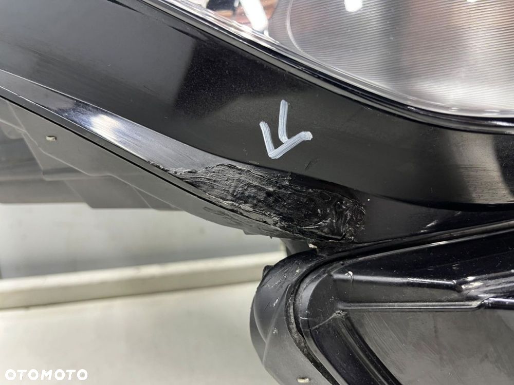 Lampa reflektor Skoda Kodiaq I 16-19r. PRAWA przednia zwykła na żarówki pasek DRL LED prawy przód Eu - 3